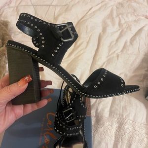 Carlos Santana Nelli Sandal Black